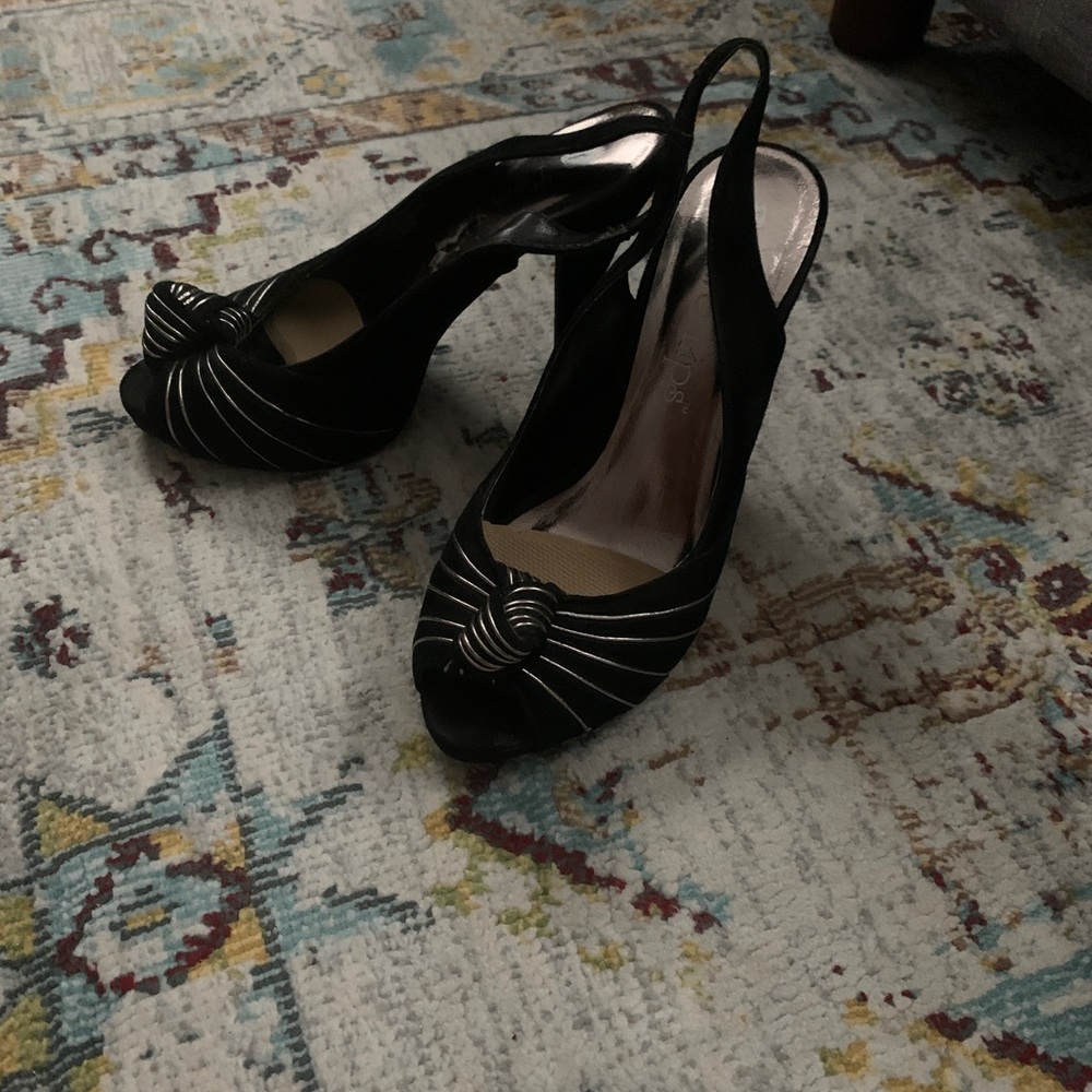 Open toe suede sling backs